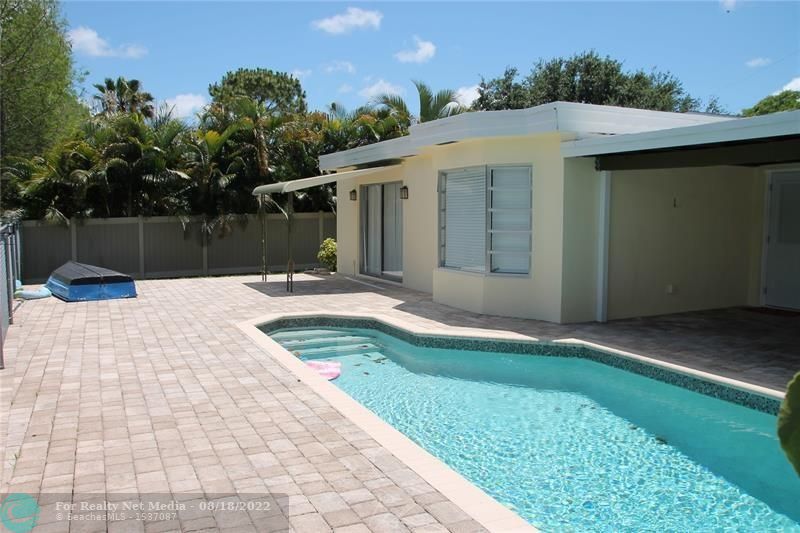 5280 SW 92nd Ter  For Sale F10331759, FL