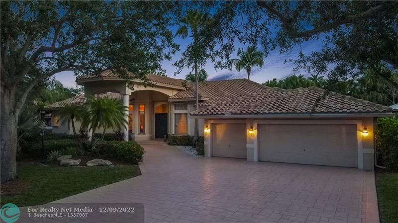 6025 NW 99th Ave  For Sale F10338926, FL