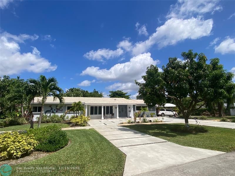 1600  Yale Dr  For Sale F10409483, FL