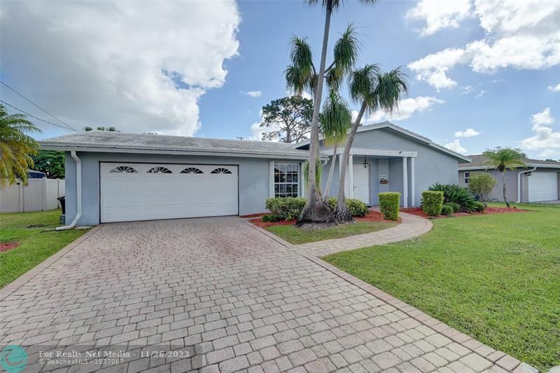 1000 NW 15th Ave  For Sale F10410969, FL