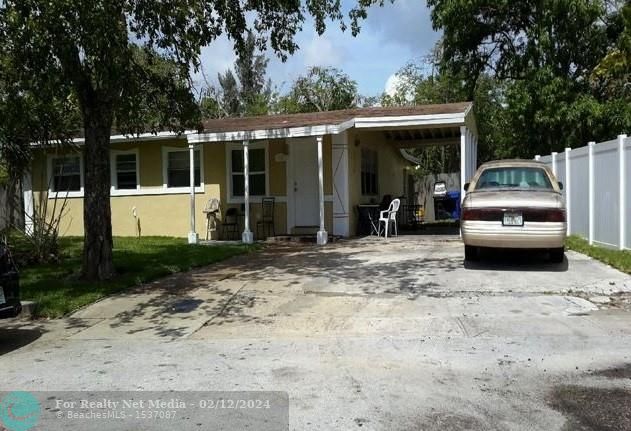 1525 NW 18th Ave  For Sale F10422957, FL