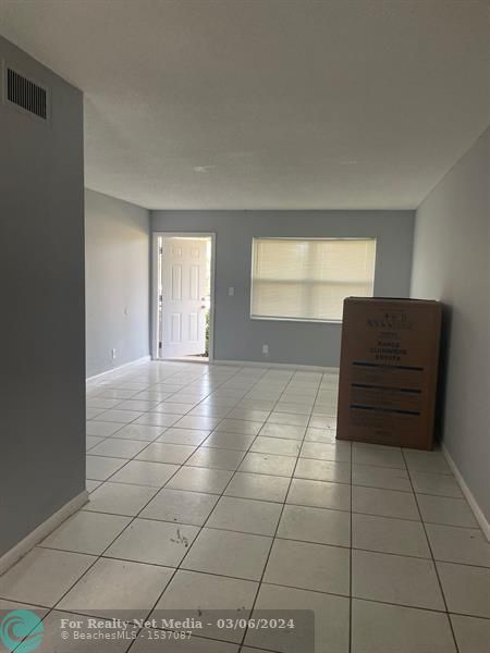 3106 NW 2nd Ter #107 For Sale F10427489, FL