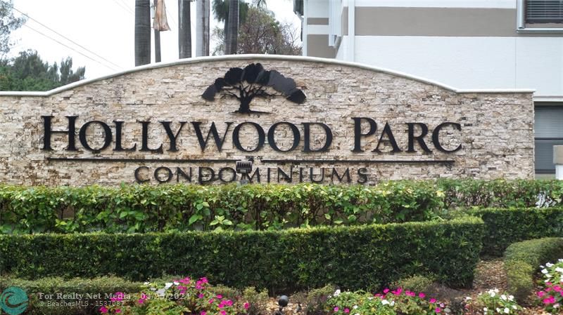540 S Park Rd #210-9 For Sale F10430672, FL