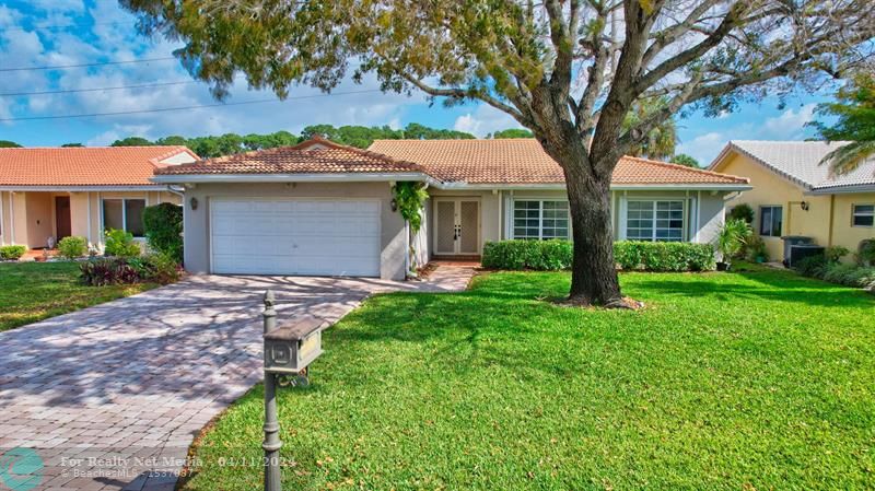 22048  Colony Dr  For Sale F10433512, FL