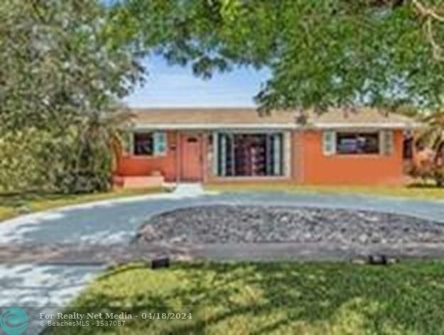 2231 N 49th Ave  For Sale F10434775, FL