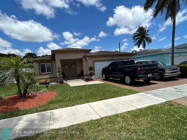 2667 NW 9th St  For Sale F10436620, FL