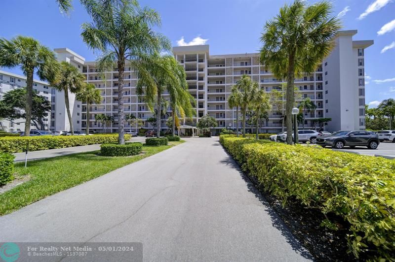 3200 N Palm Aire Dr #210 For Sale F10436801, FL