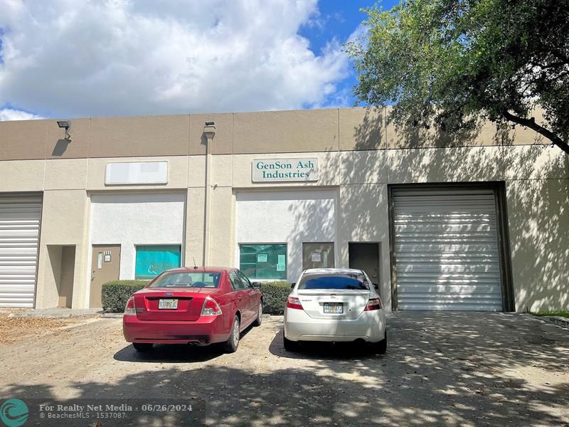 2050 N Andrews Ave #110 For Sale F10447854, FL