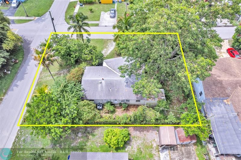 2901  Funston Street  For Sale F10457131, FL