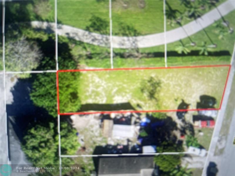 224 SW 10th St  For Sale F10465462, FL