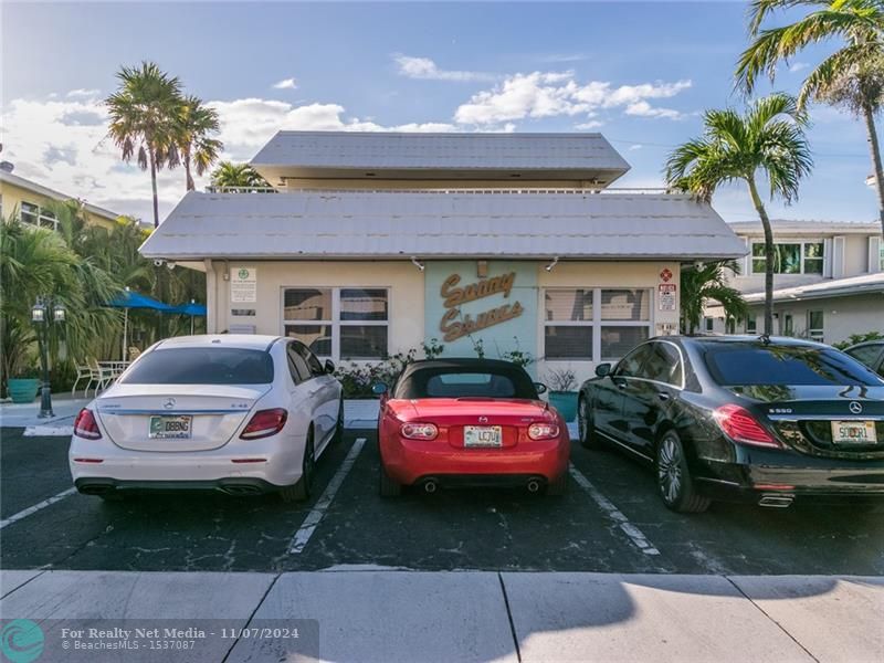 4213  El Mar Dr  For Sale F10466994, FL
