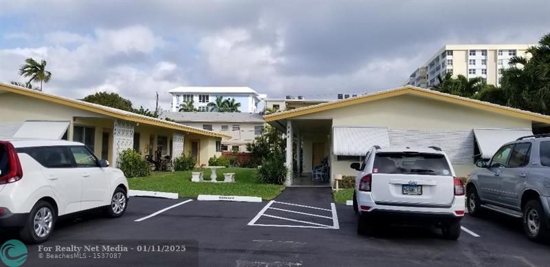 756 SE 19th Ave  For Sale F10468985, FL