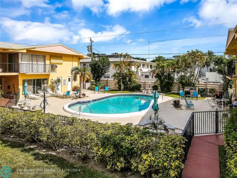 3700  Harrison St #14A For Sale F10472145, FL