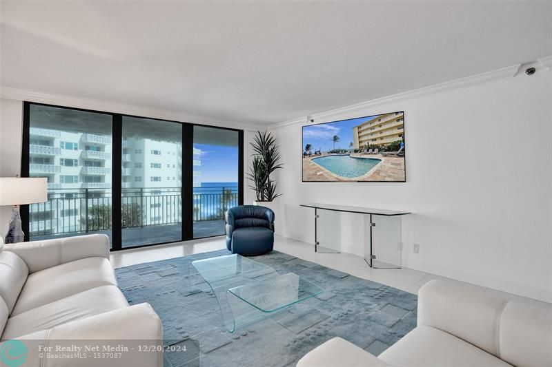 1167  Hillsboro Mile #405 For Sale F10476575, FL