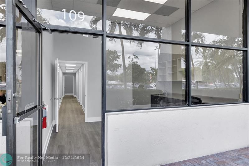 23123  State Road 7  For Sale F10477204, FL