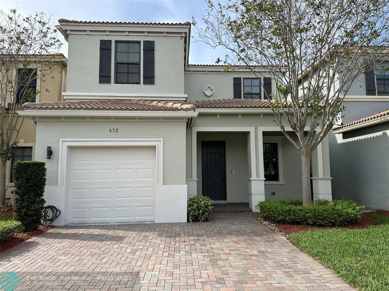 632 NE 193 rd St  For Sale F10483147, FL
