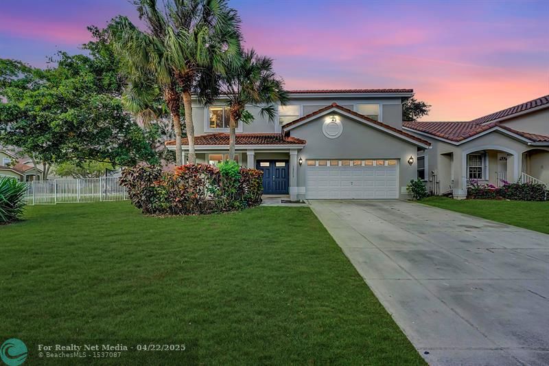 18219  Blue Lake Way  For Sale F10486521, FL