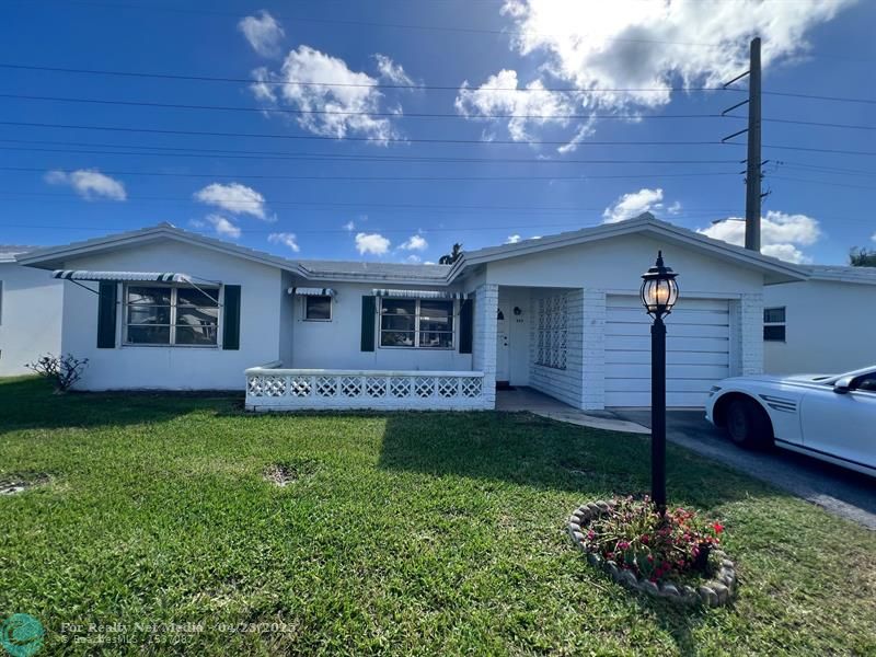 360 NW 24th Ct  For Sale F10487173, FL