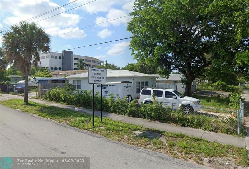 120 NW 27th Ter  For Sale F10488799, FL