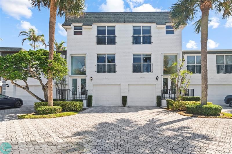 1194  Hillsboro Mile #12 For Sale F10489883, FL