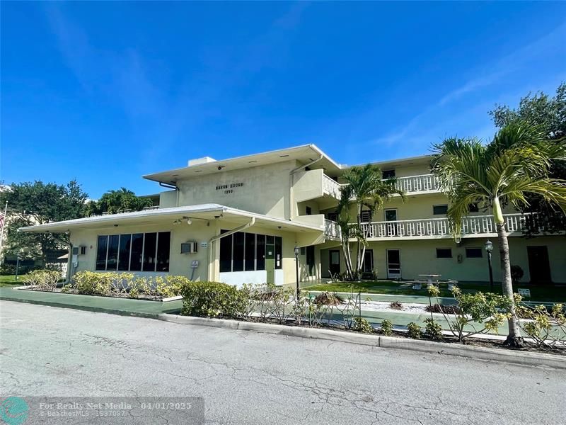 1350 E Sample Road #311 For Sale F10491322, FL