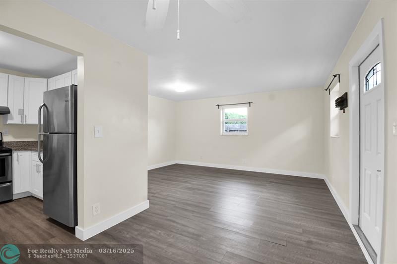 2466  Taylor St #3D For Sale F10492099, FL