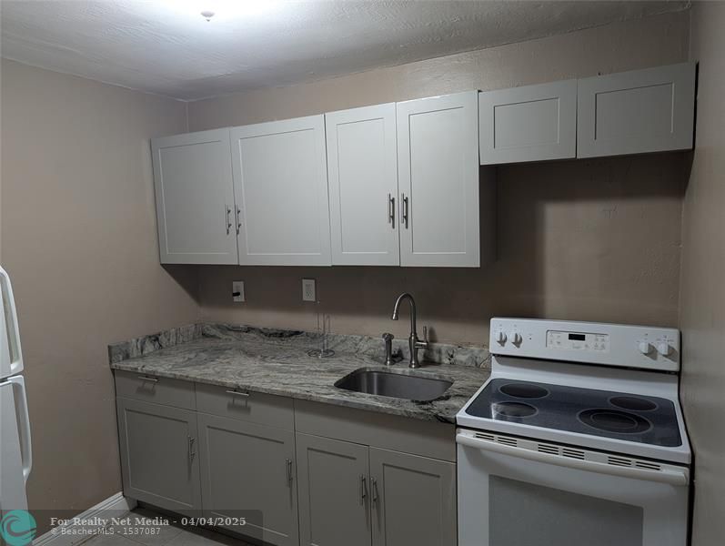 2680  10TH ST #2 For Sale F10493461, FL