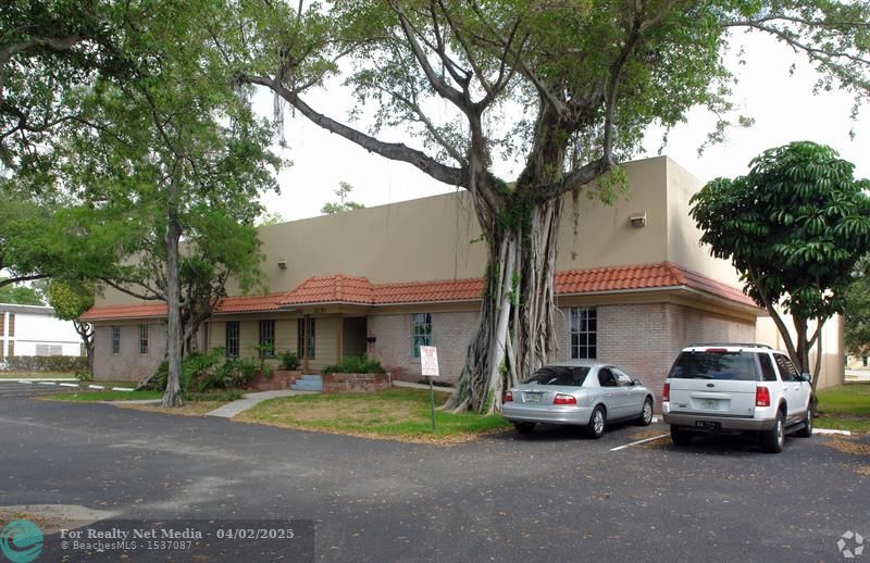 3181 W Mcnab Rd  For Sale F10495665, FL