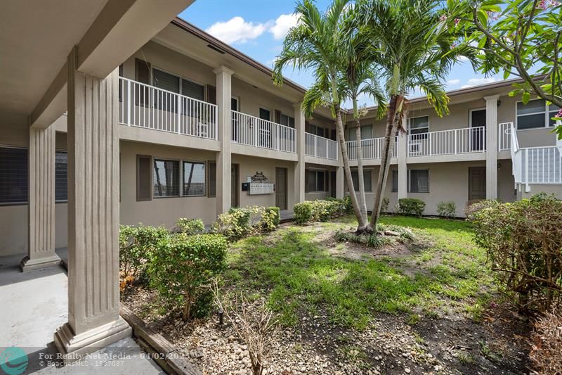 2130 NE 42nd Ct #2 For Sale F10495740, FL
