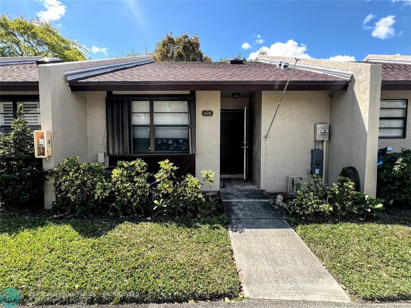 608 NW 47th St  For Sale F10496838, FL