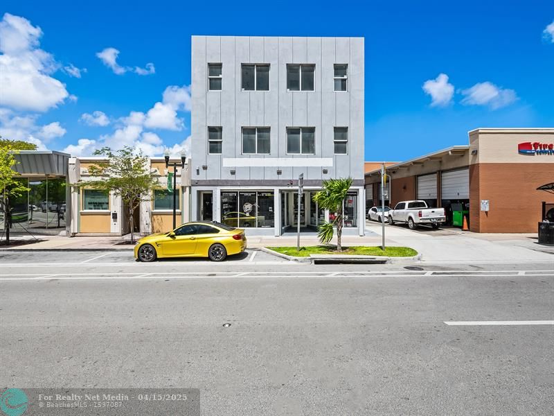 2115  Hollywood Blvd #2nd Floor For Sale F10498424, FL