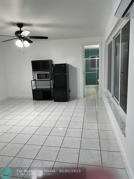 1924 N 58th Way  For Sale F10500074, FL