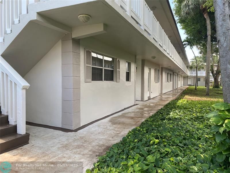 430 SE 2nd Ave #5 For Sale F10501079, FL