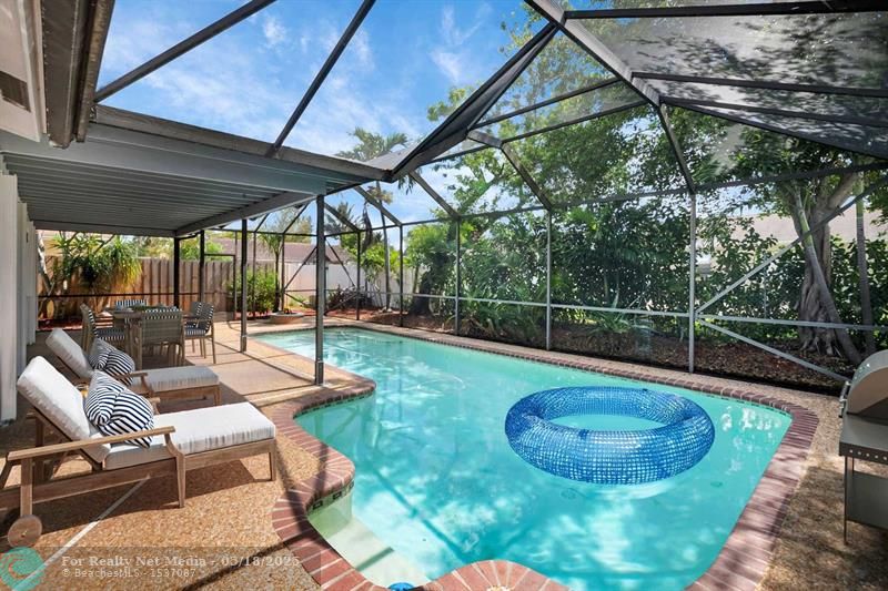 22750 SW 56th Ave  For Sale F10501832, FL