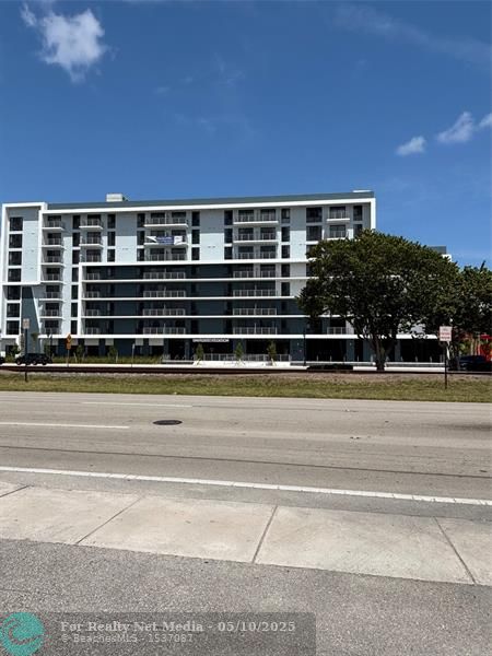 2117  Polk St  For Sale F10502637, FL