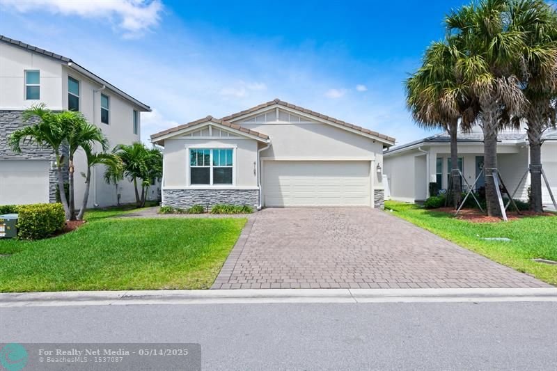 4165  Rosa Drive  For Sale F10502780, FL