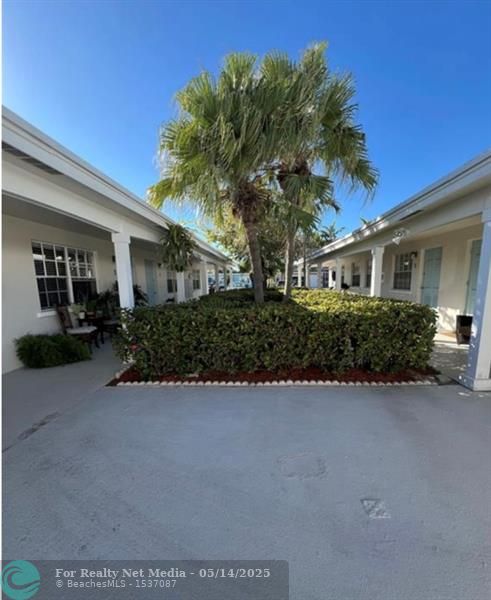4540  Bougainvilla Dr #3 For Sale F10503566, FL